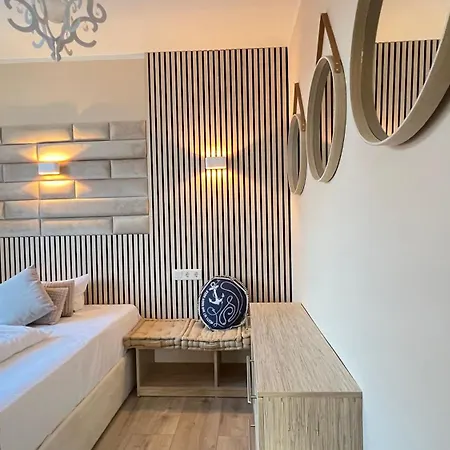 Trautes Heim Villa *