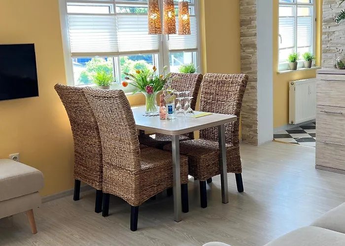 Trautes Heim Villa *